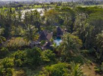 Villa Crystal Castle, Aerial Photo